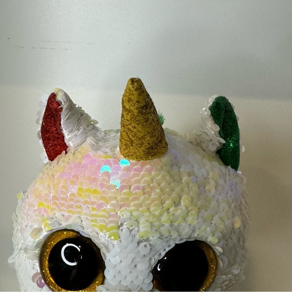 Ty Unicorn with Sequence Body and Glitter Feet and Horn - Picture 6 of 9